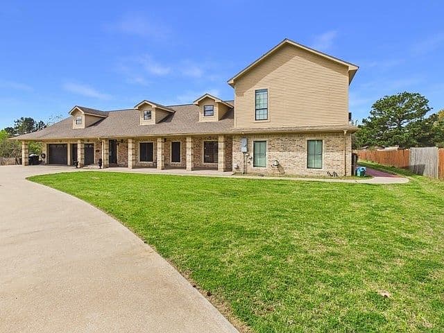 Listing photo