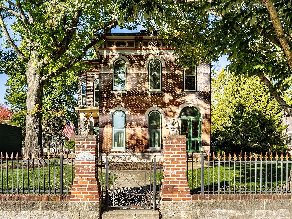 Primary listing photo