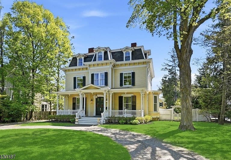 Listing photo 4