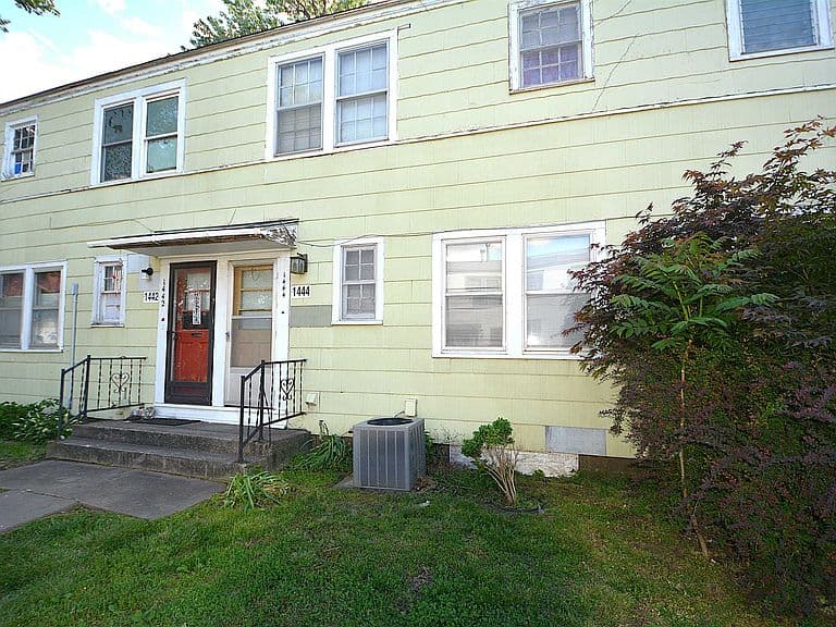 Listing photo