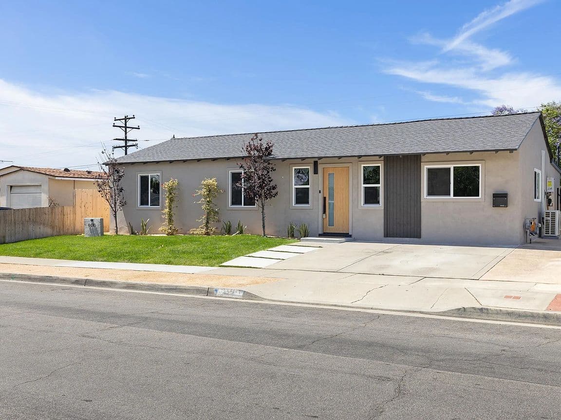 Primary listing photo