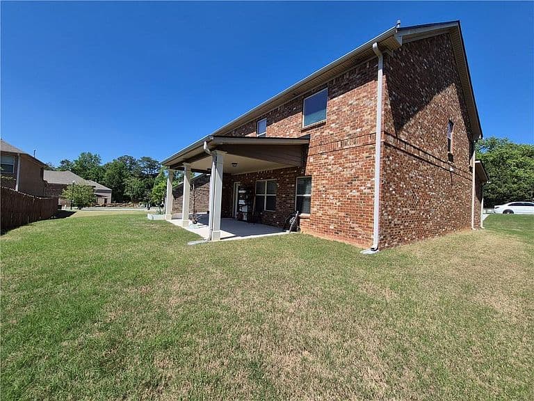 Listing photo 4