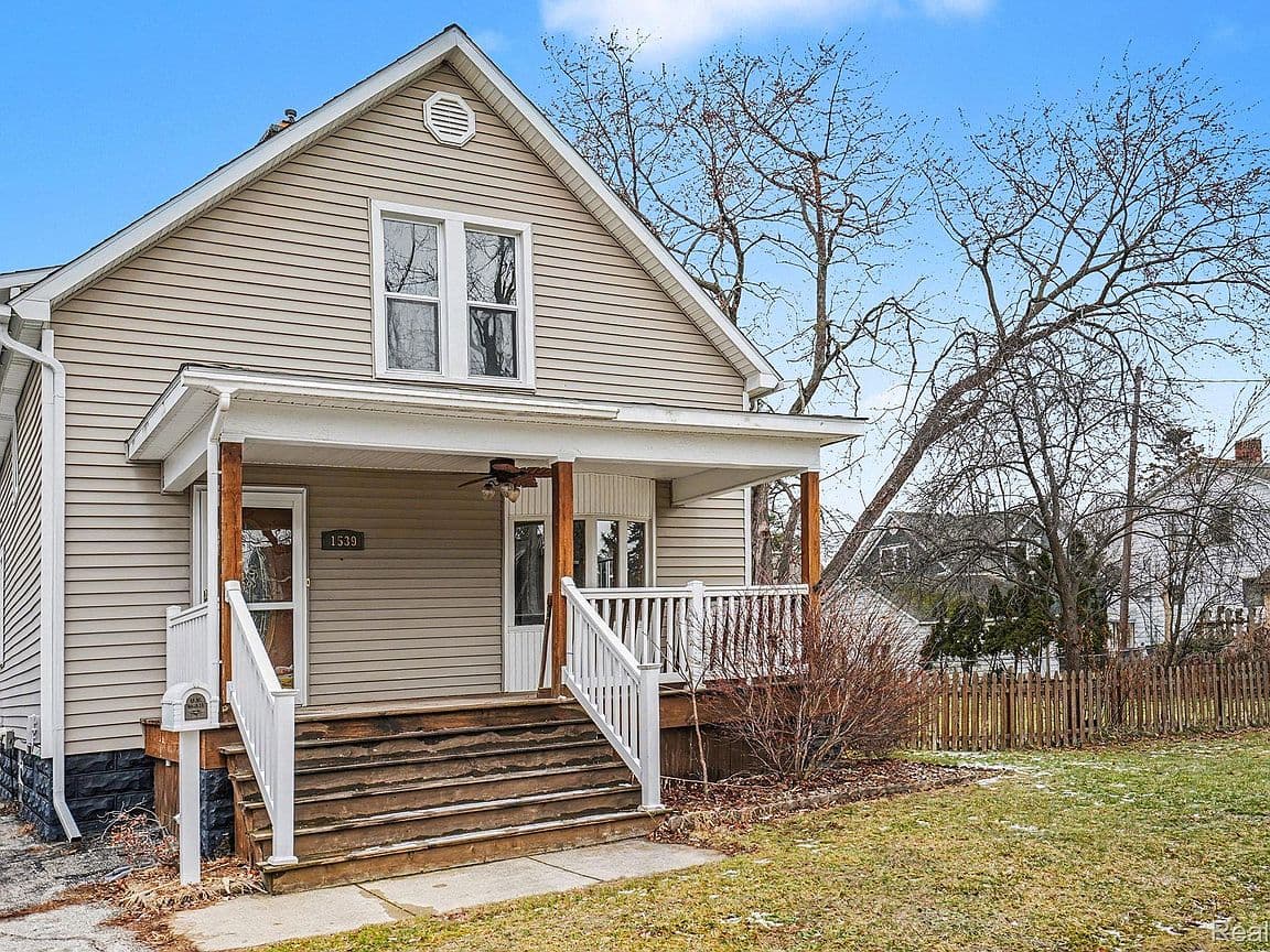 Primary listing photo