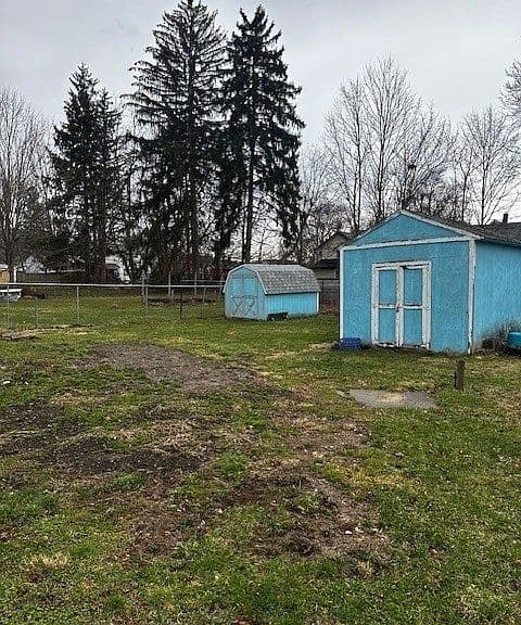 Listing photo 4