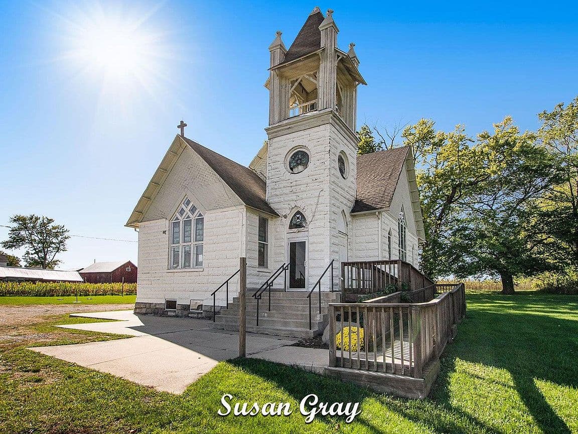 Primary listing photo