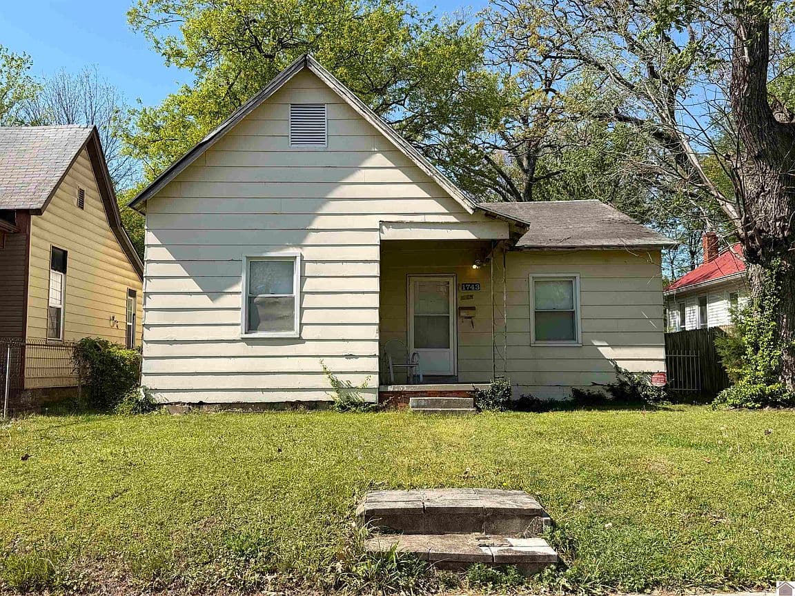 Primary listing photo