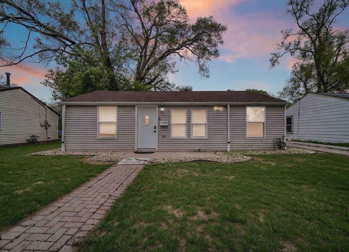 Primary listing photo