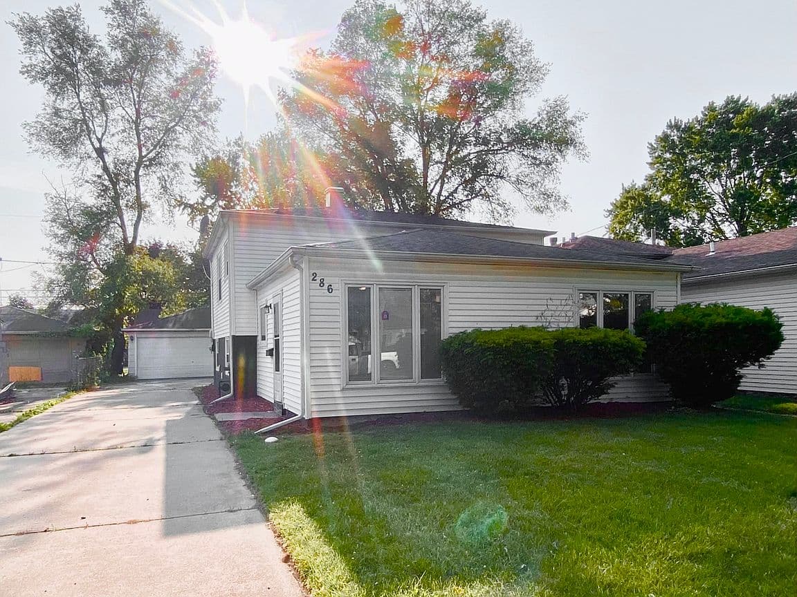 Primary listing photo