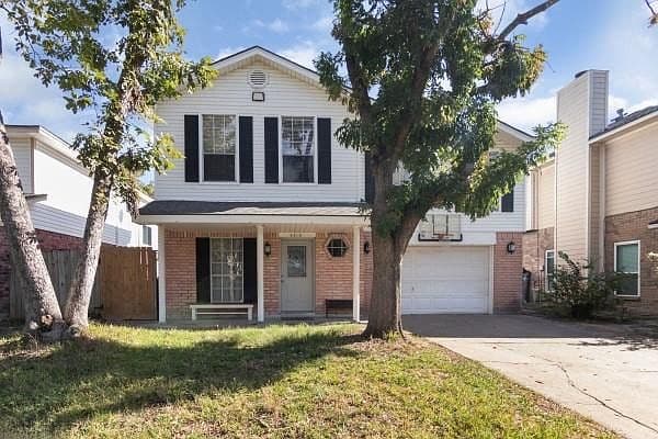 Listing photo 2