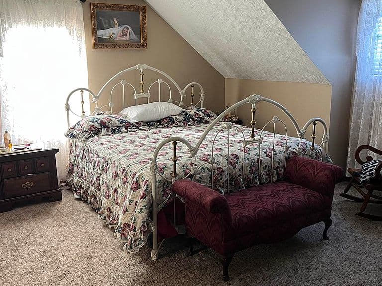 Listing photo 4