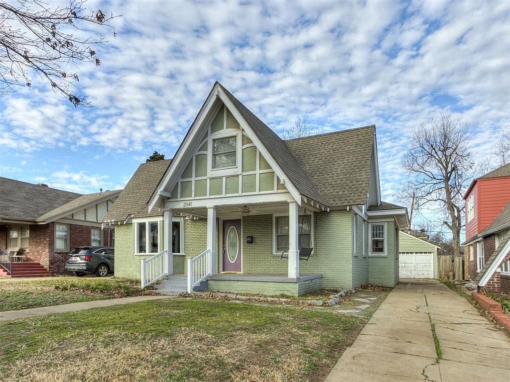 Primary listing photo
