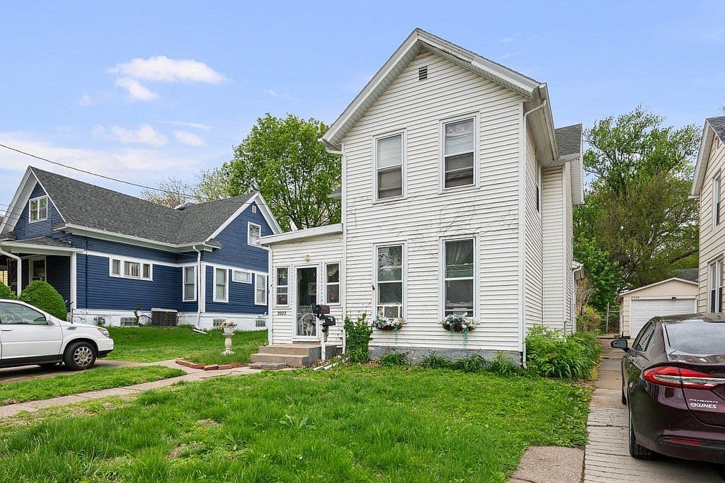 Primary listing photo
