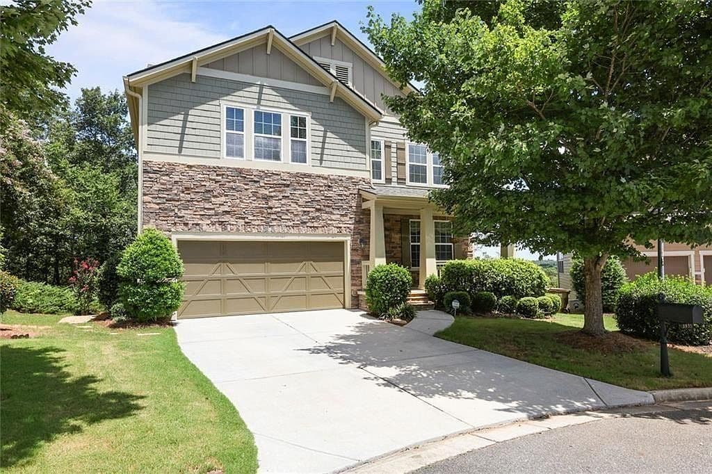 Primary listing photo