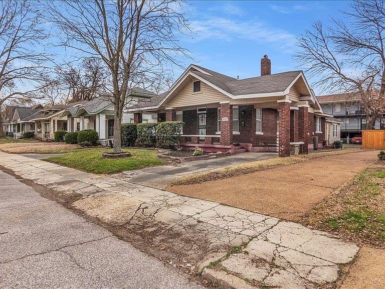 Listing photo 4