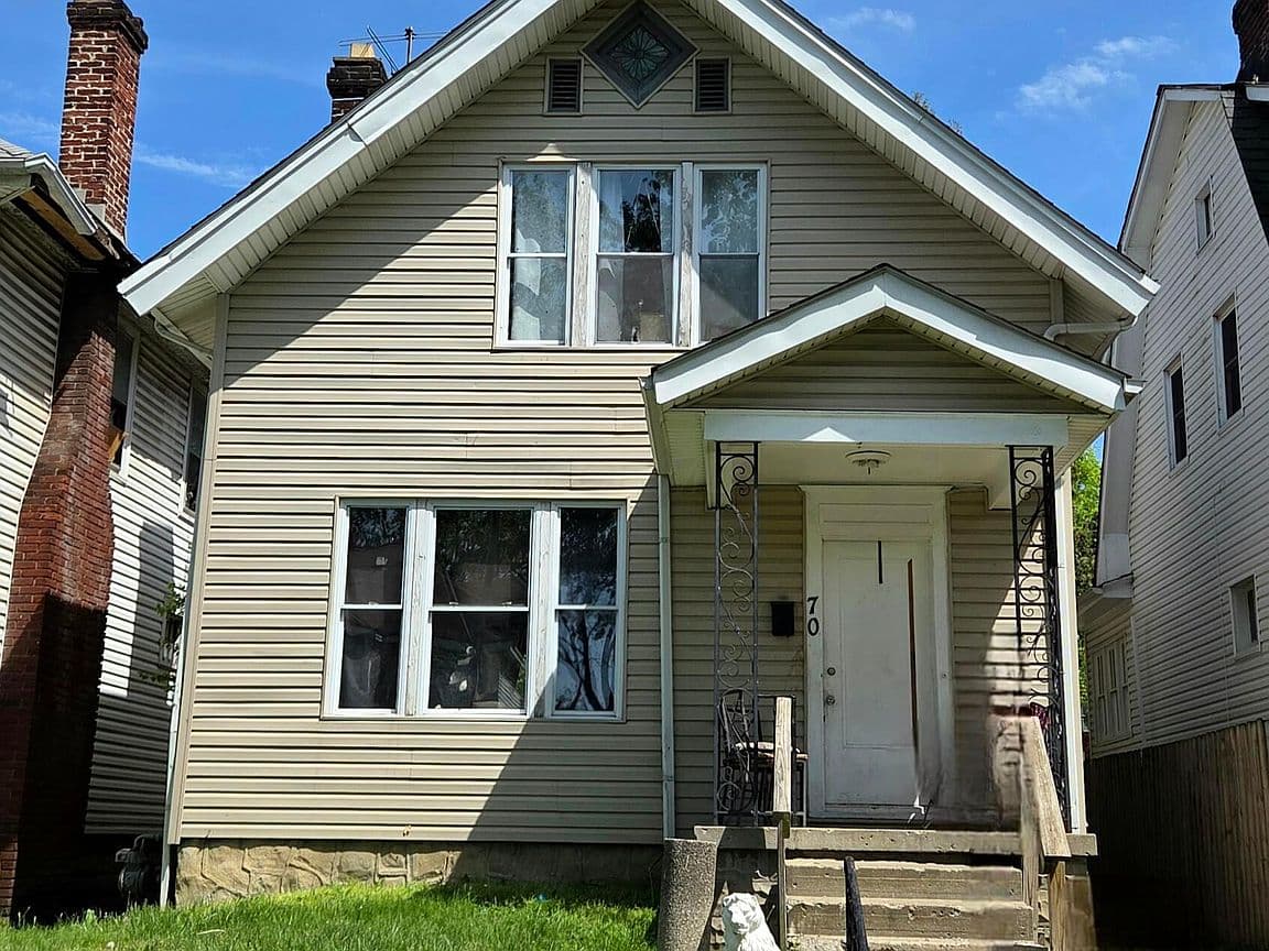 Primary listing photo