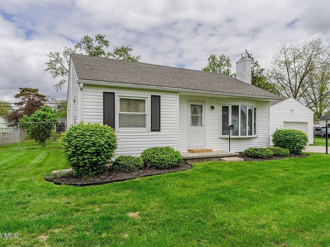 Primary listing photo