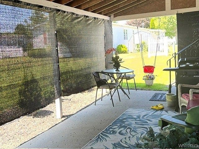 Listing photo 3