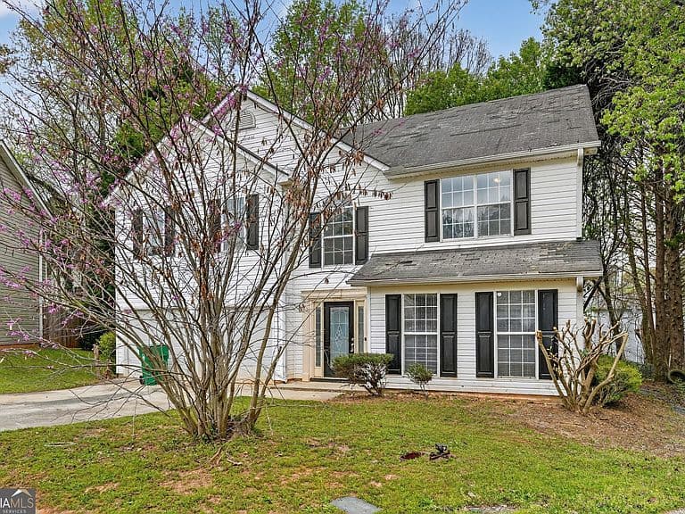 Listing photo 3