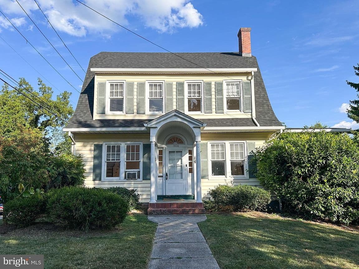 Primary listing photo