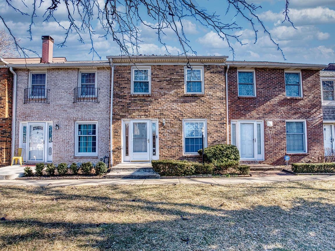 Primary listing photo
