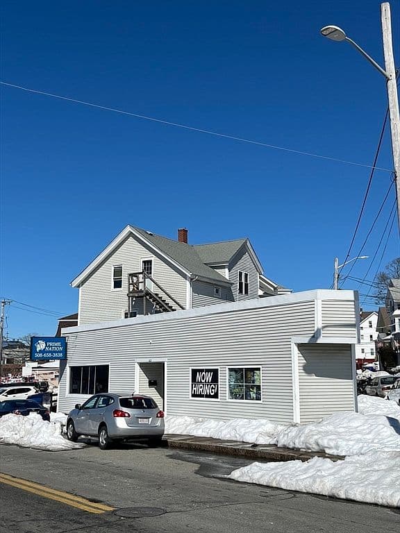 Primary listing photo