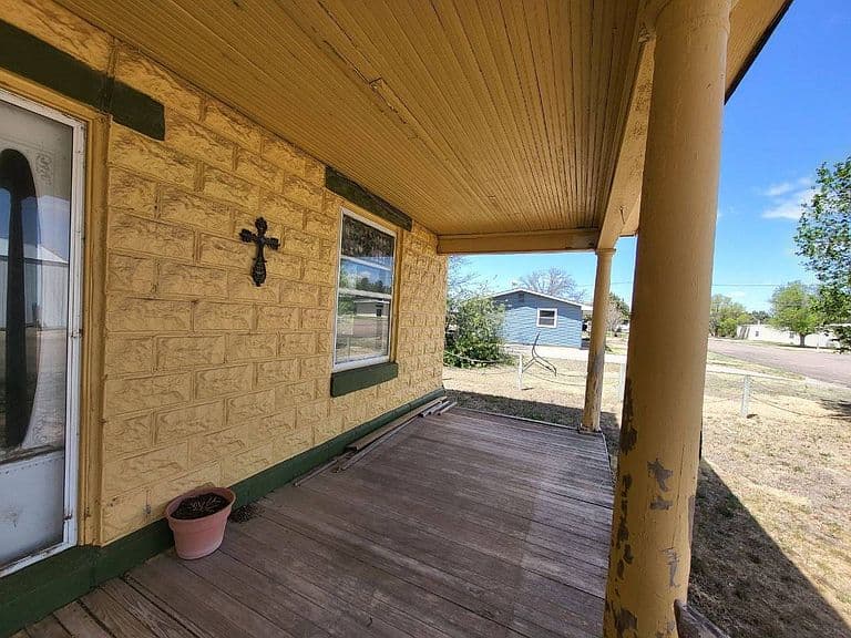 Listing photo 4