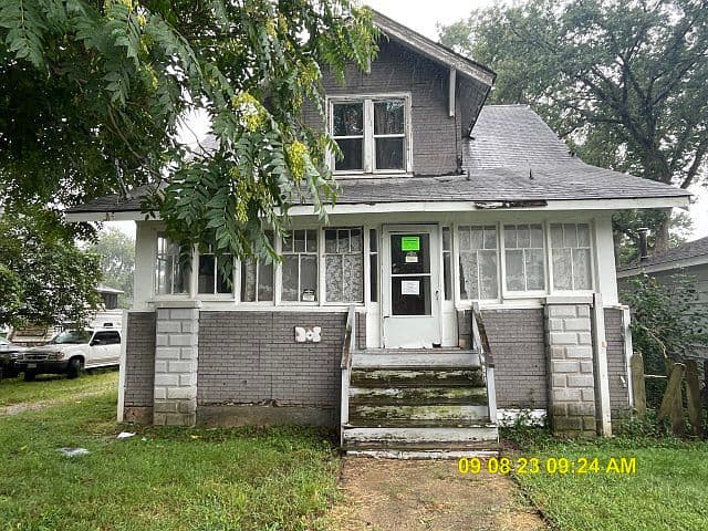 Listing photo