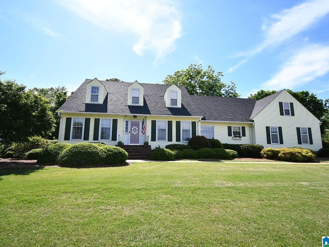 Primary listing photo