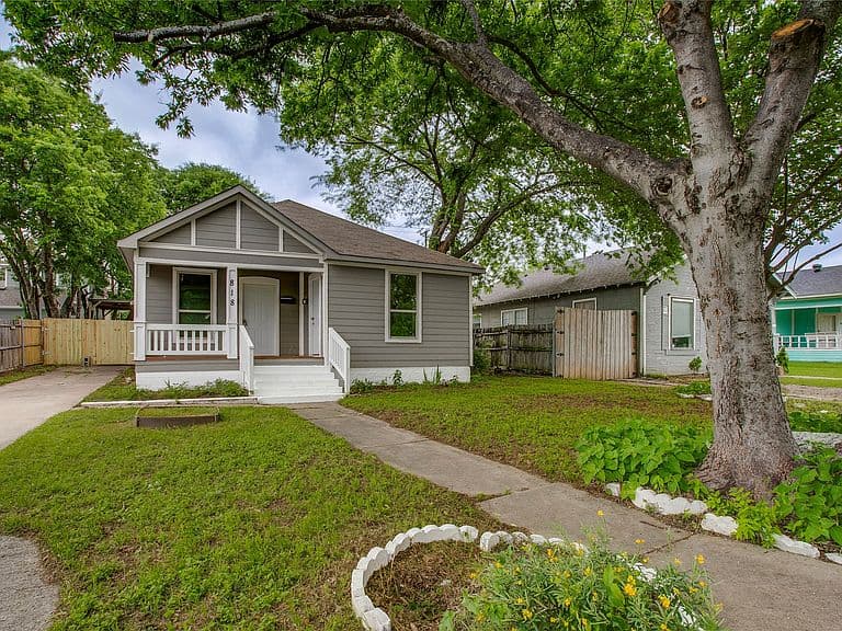Listing photo 4