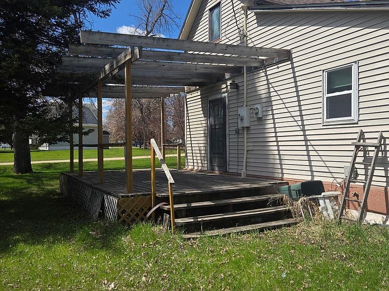 Listing photo 4