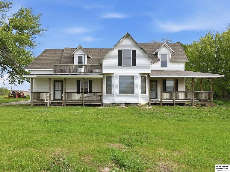 Listing photo 4