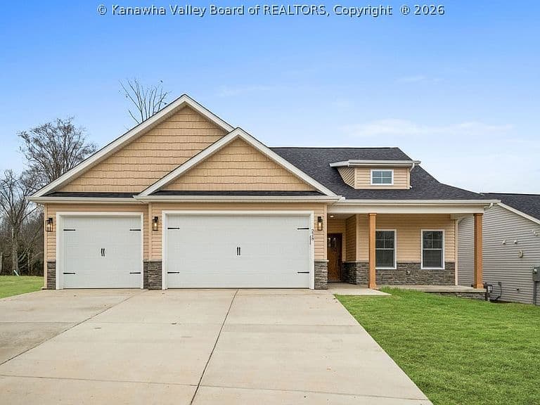 Listing photo 2