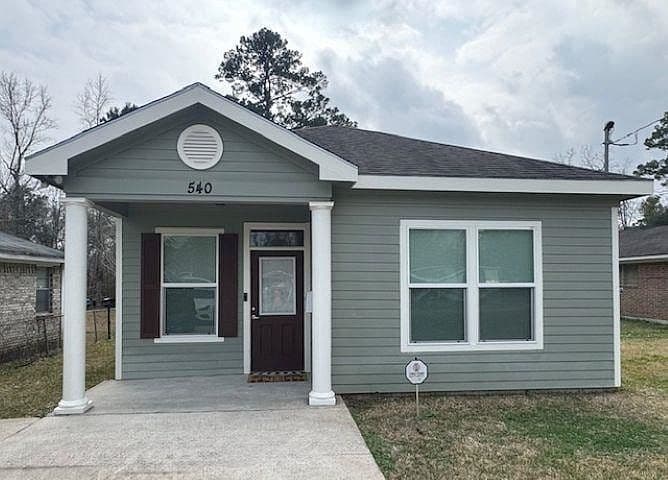 Primary listing photo