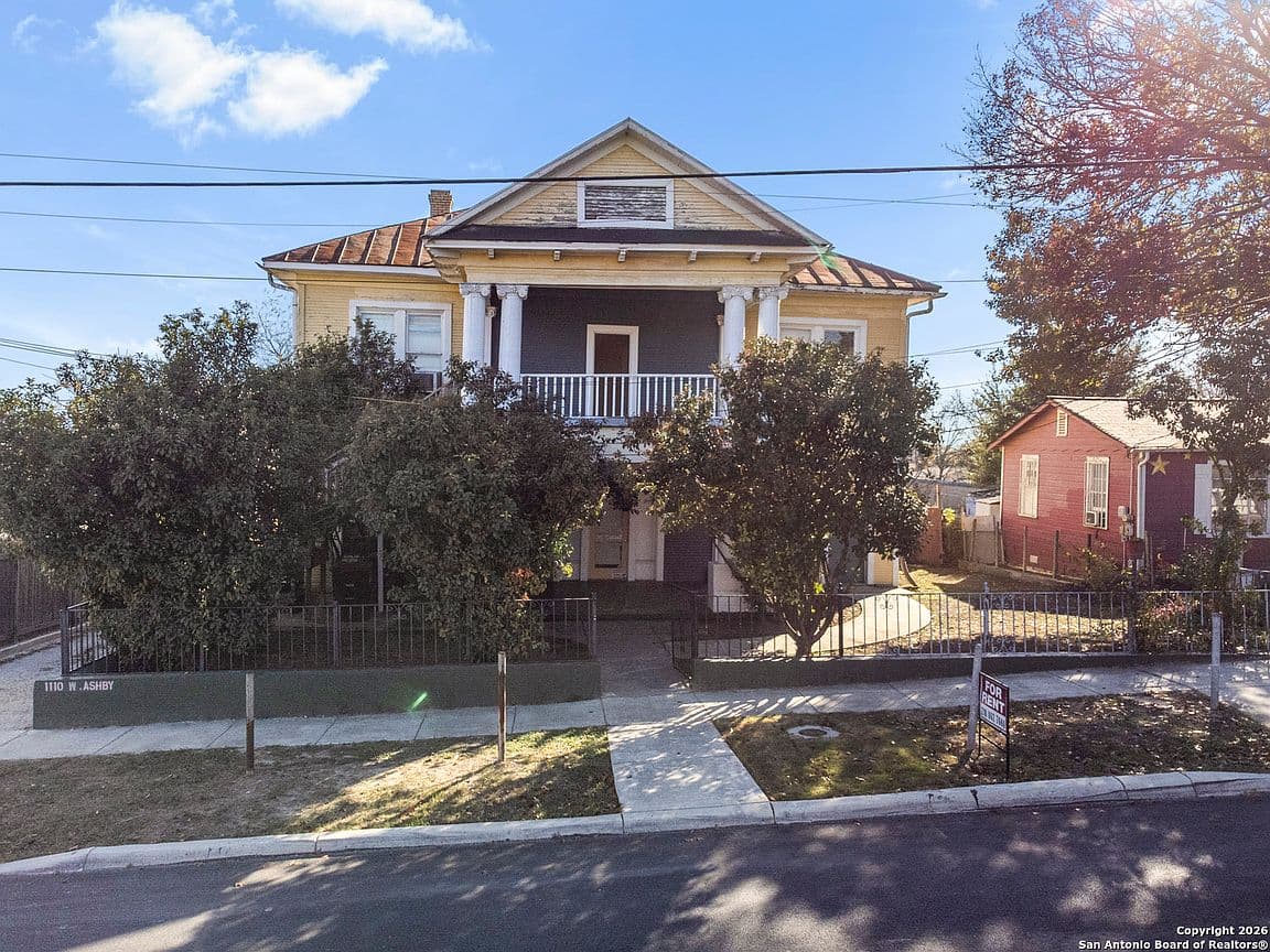 Primary listing photo