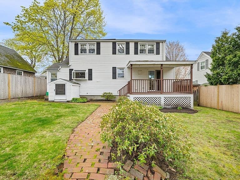 Listing photo 3