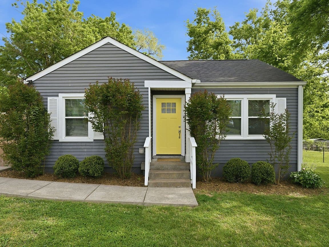 Primary listing photo