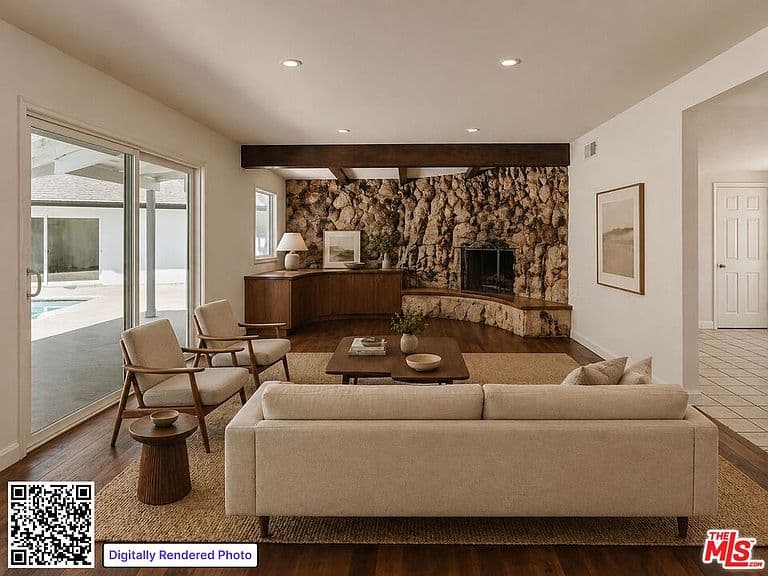 Listing photo 3