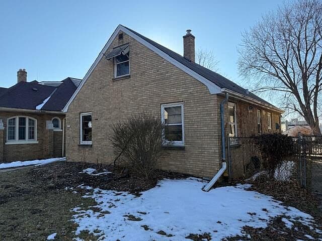 Listing photo 3