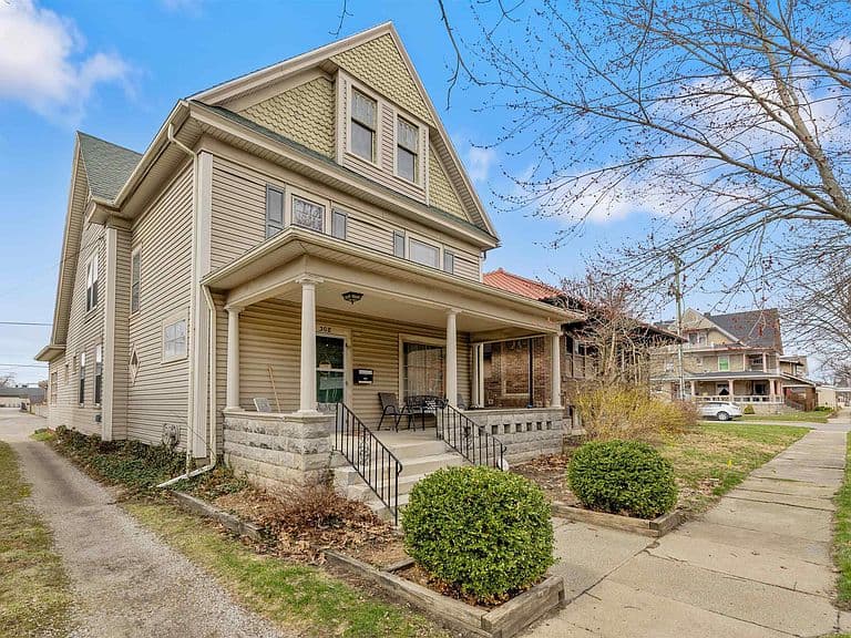 Listing photo 4