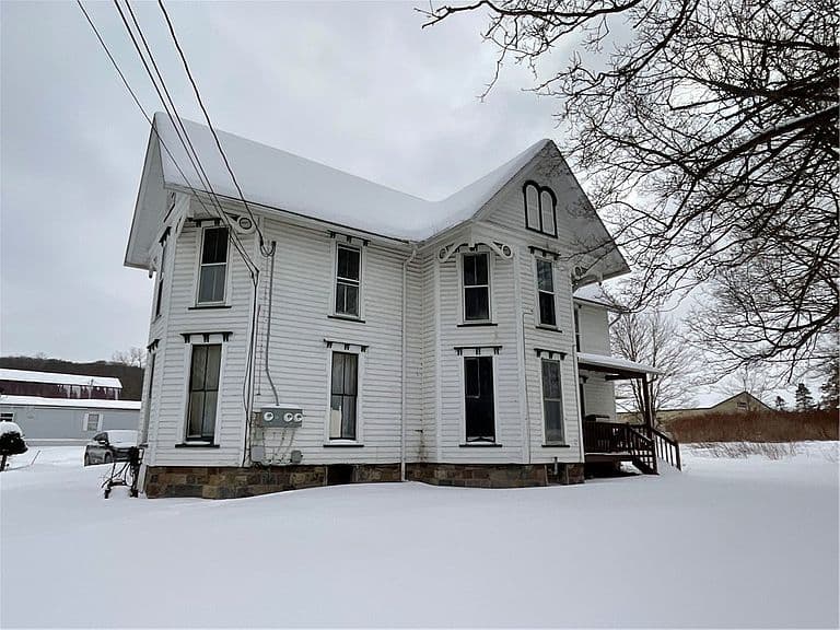 Listing photo