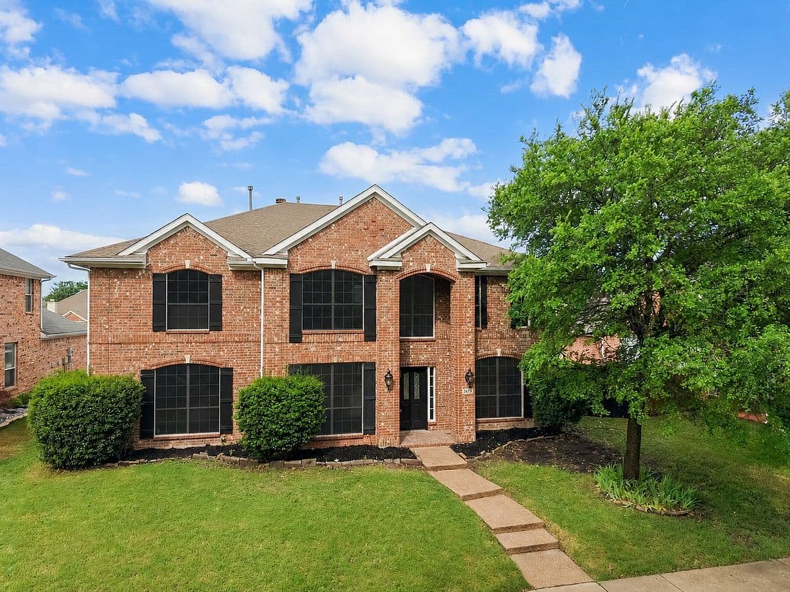 Primary listing photo