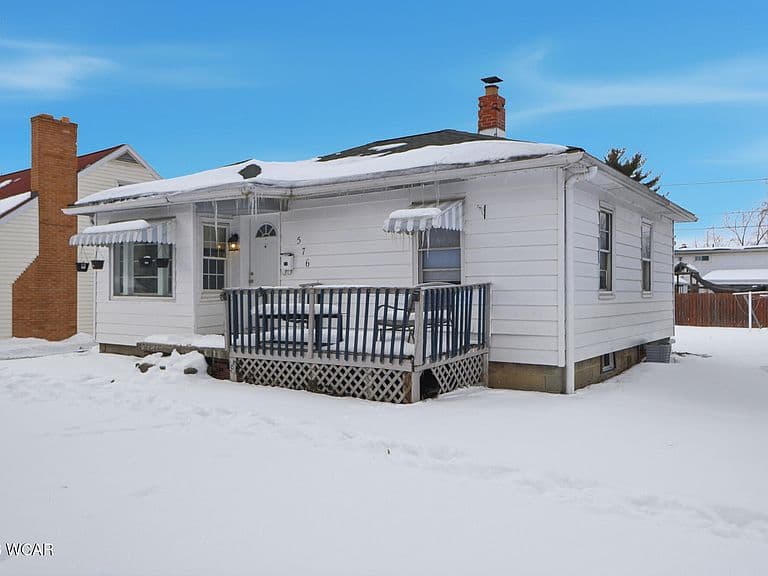Listing photo 4