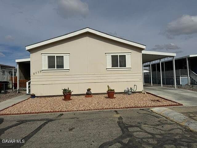 Listing photo