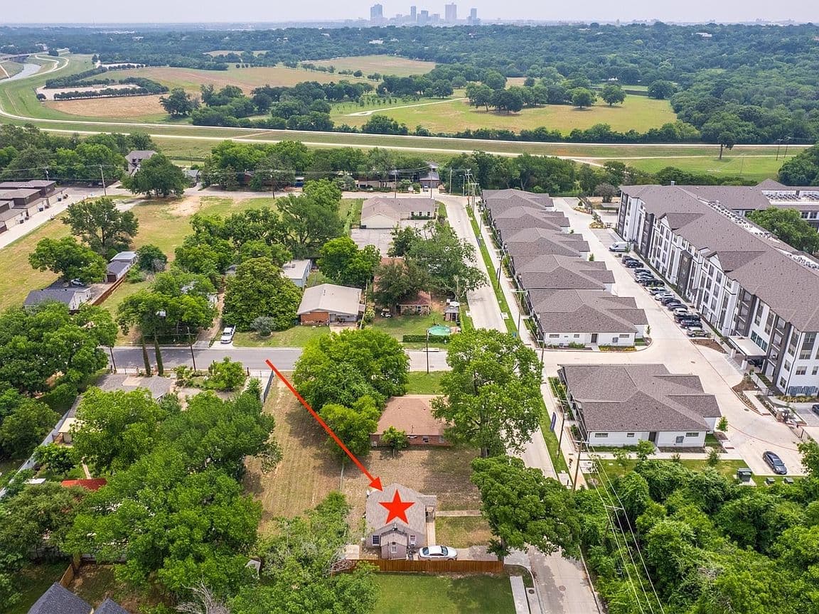 Primary listing photo