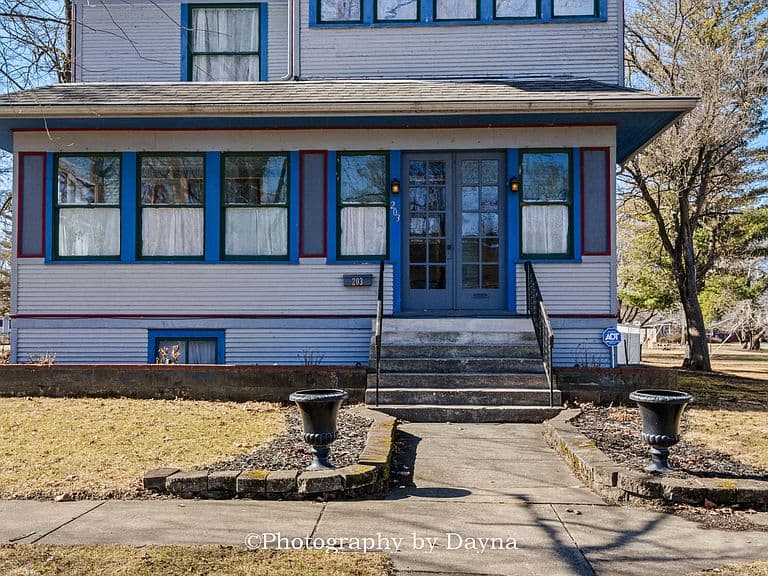 Listing photo 4