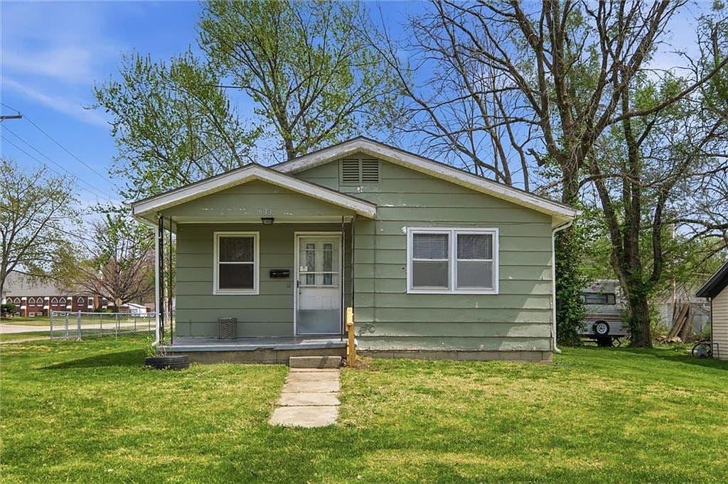 Primary listing photo