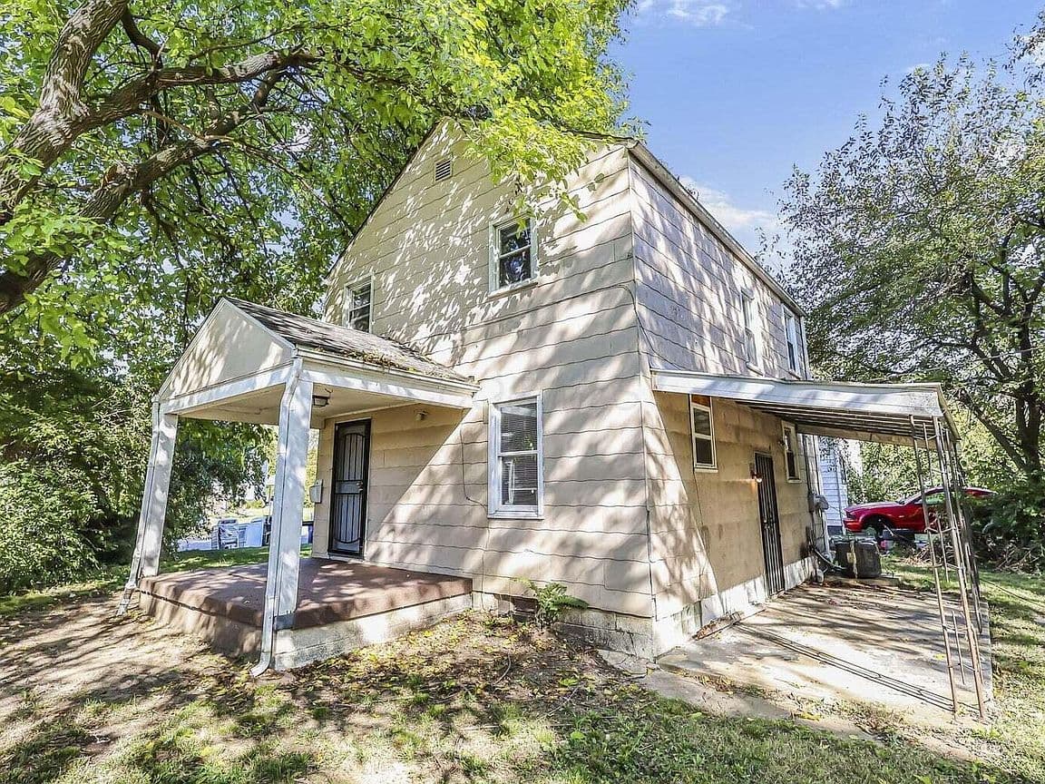 Primary listing photo