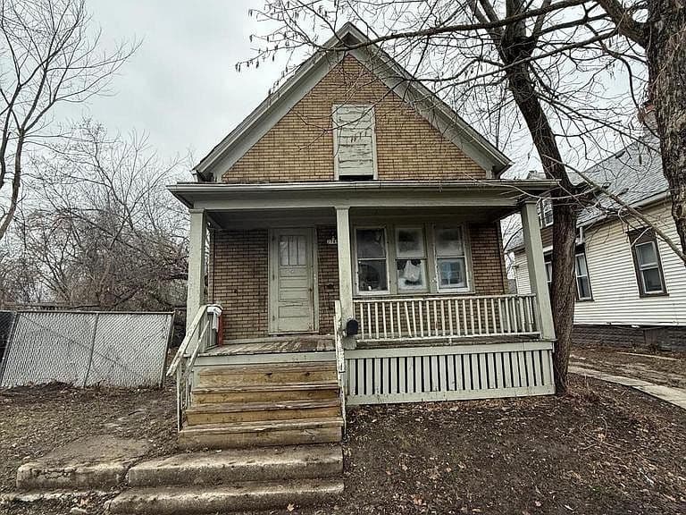 Listing photo 4