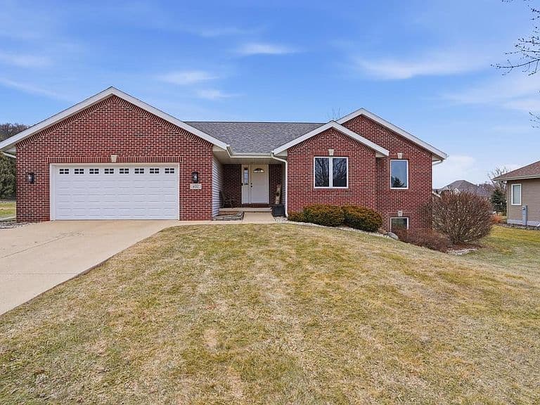 Listing photo
