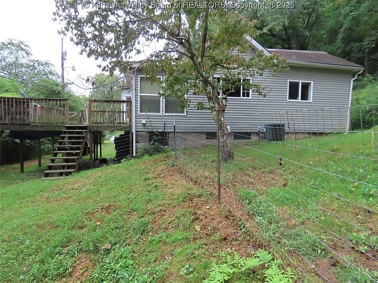 Listing photo 5